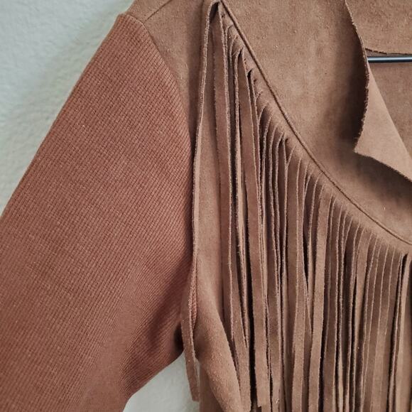 Vintage Suede Fringe Top - Picture 6 of 6